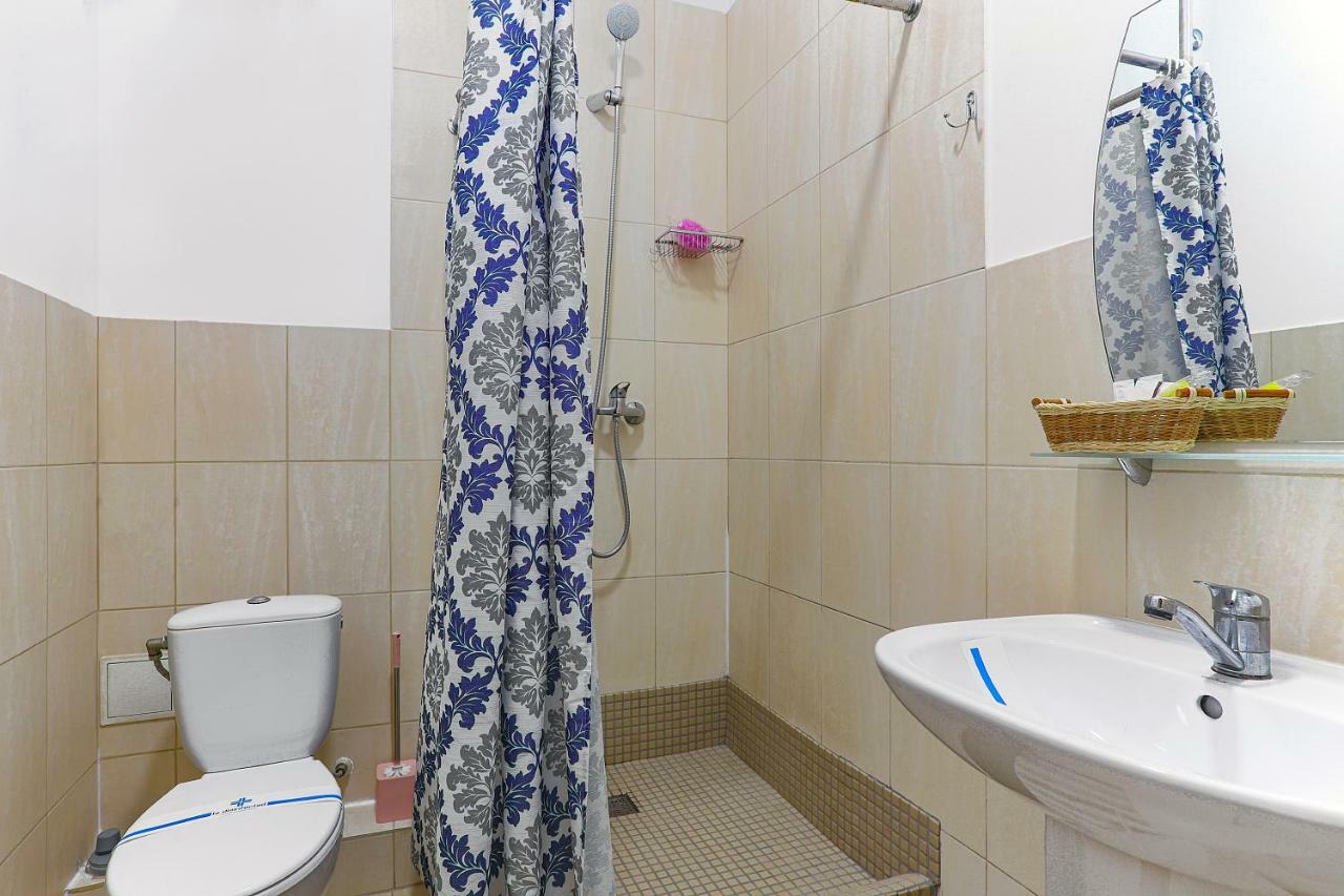 Arnautskiy Hotel Oldenburg Bagian luar foto